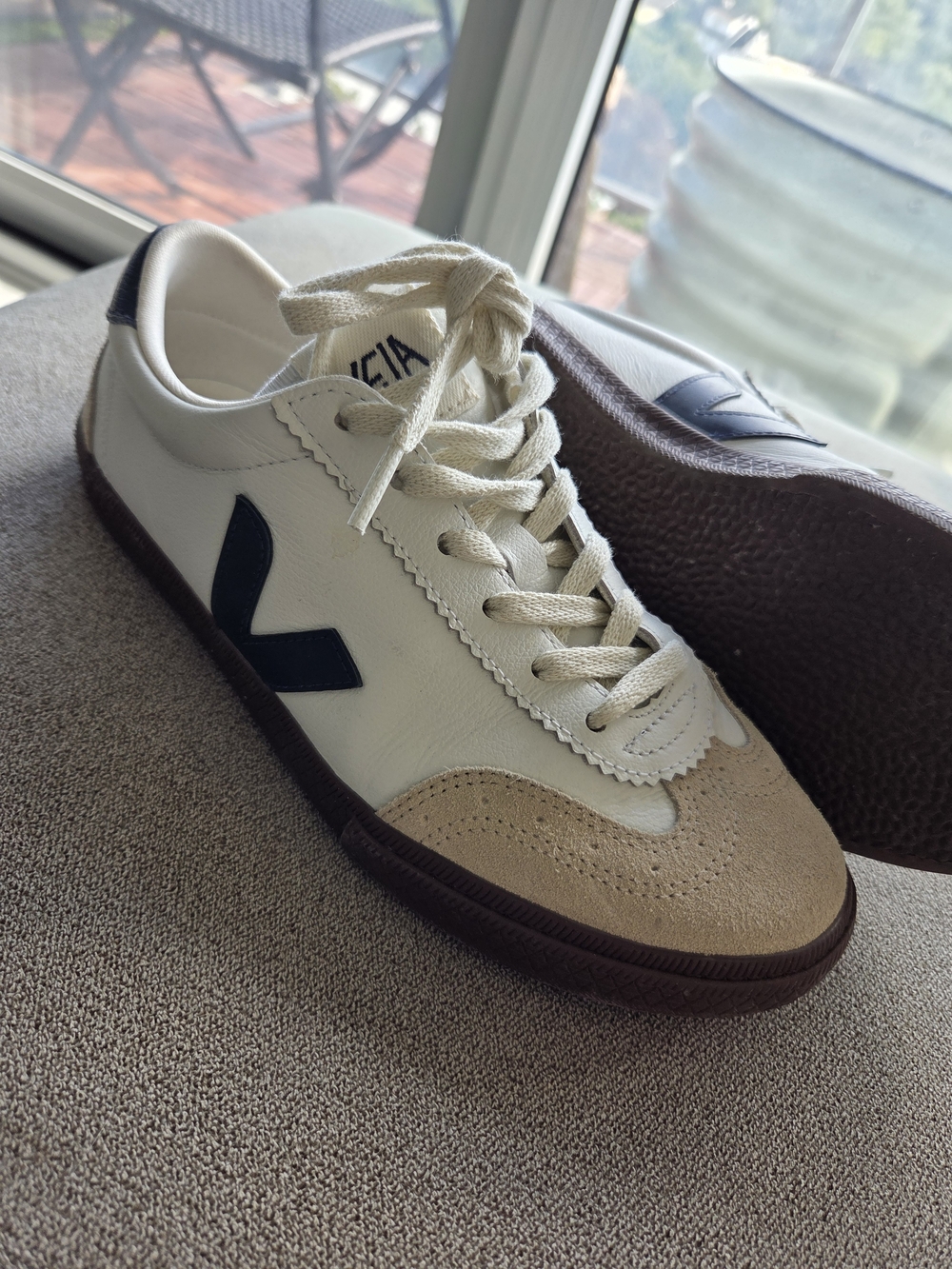 Veja Volley Leather & Suede Sneaker in White/Navy/Tan Size 39/8